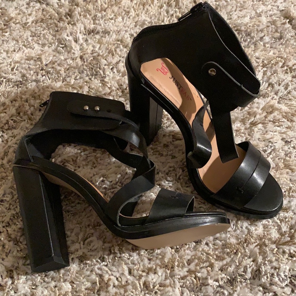Just Fab ladies shoes